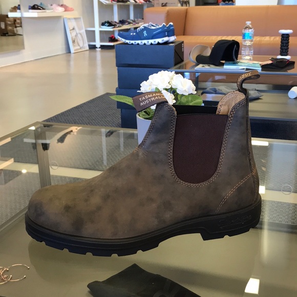 Blundstone Other - Blundstone 585 Rustic Brown